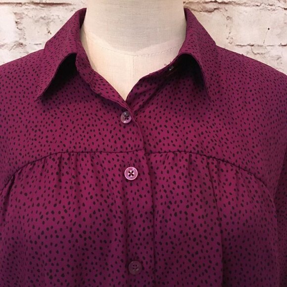 BCBGeneration Purple Mini Dot Button Front Blouse Top Shirt Peplum Womens Size S - Picture 2 of 4